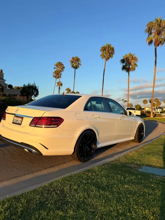 2014 Mercedes-Benz W212 E-Class - Image 8 of 20