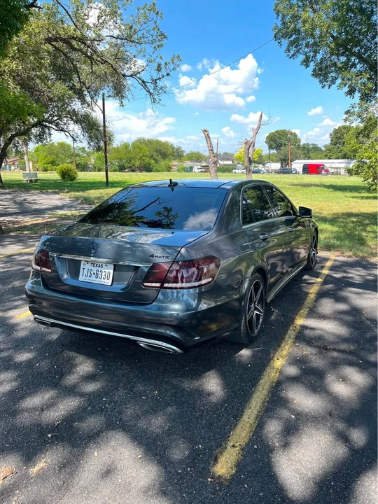 2014 Mercedes-Benz W212 E-Class - Image 2 of 20