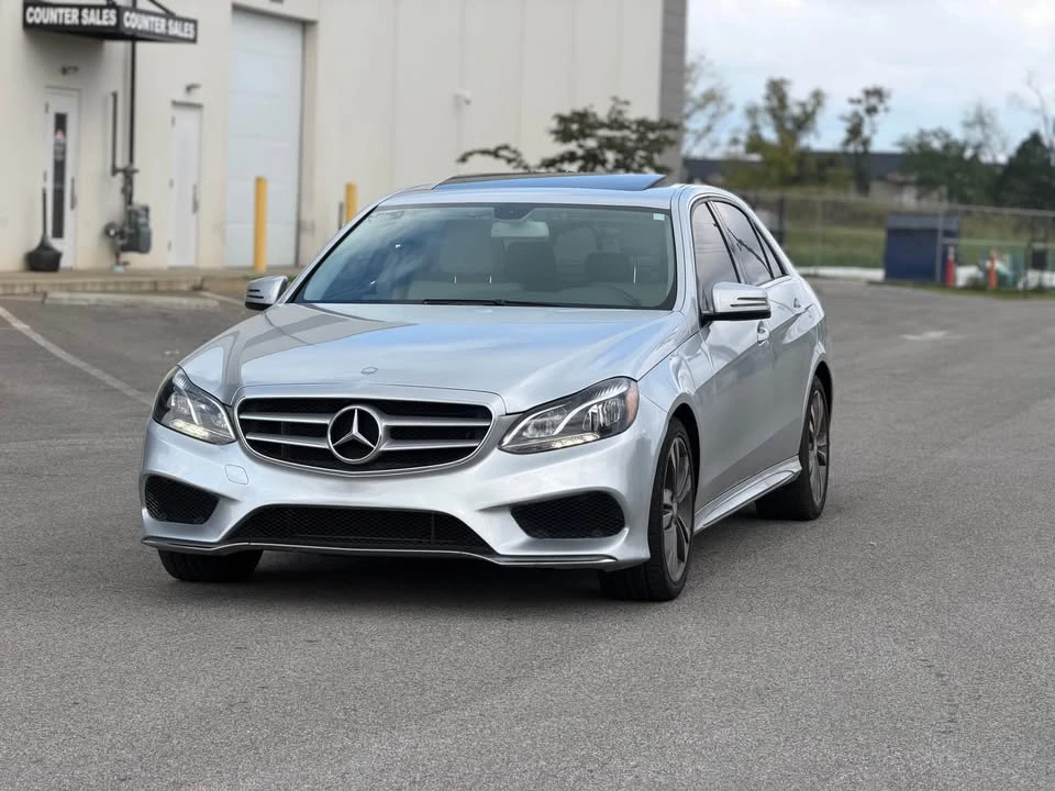 2014 Mercedes-Benz W212 E-Class - Image 2 of 17