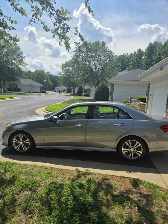 2014 Mercedes-Benz W212 E-Class - Image 4 of 8