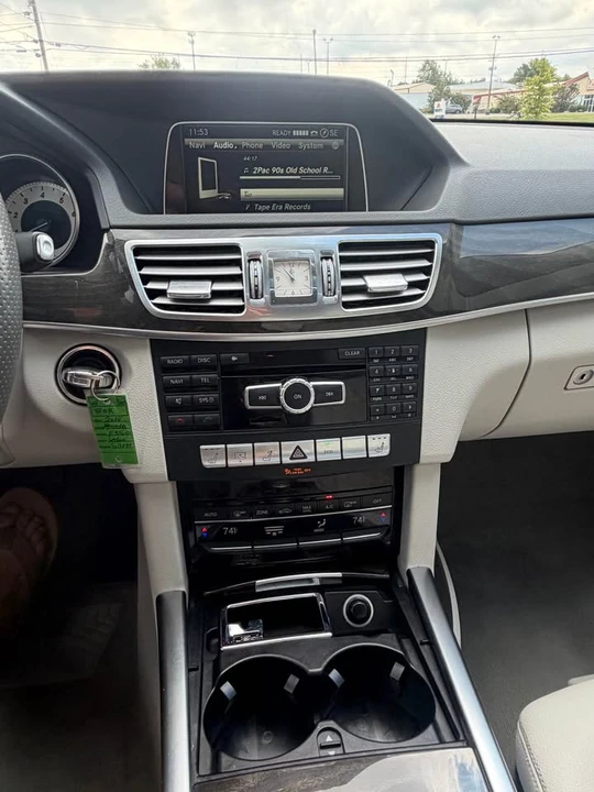 2014 Mercedes-Benz W212 E-Class - Image 15 of 17