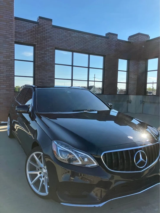 2014 Mercedes-Benz W212 E-Class - Image 2 of 11