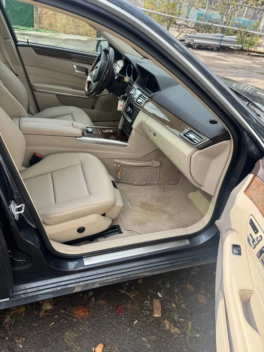 2014 Mercedes-Benz W212 E-Class - Image 6 of 8