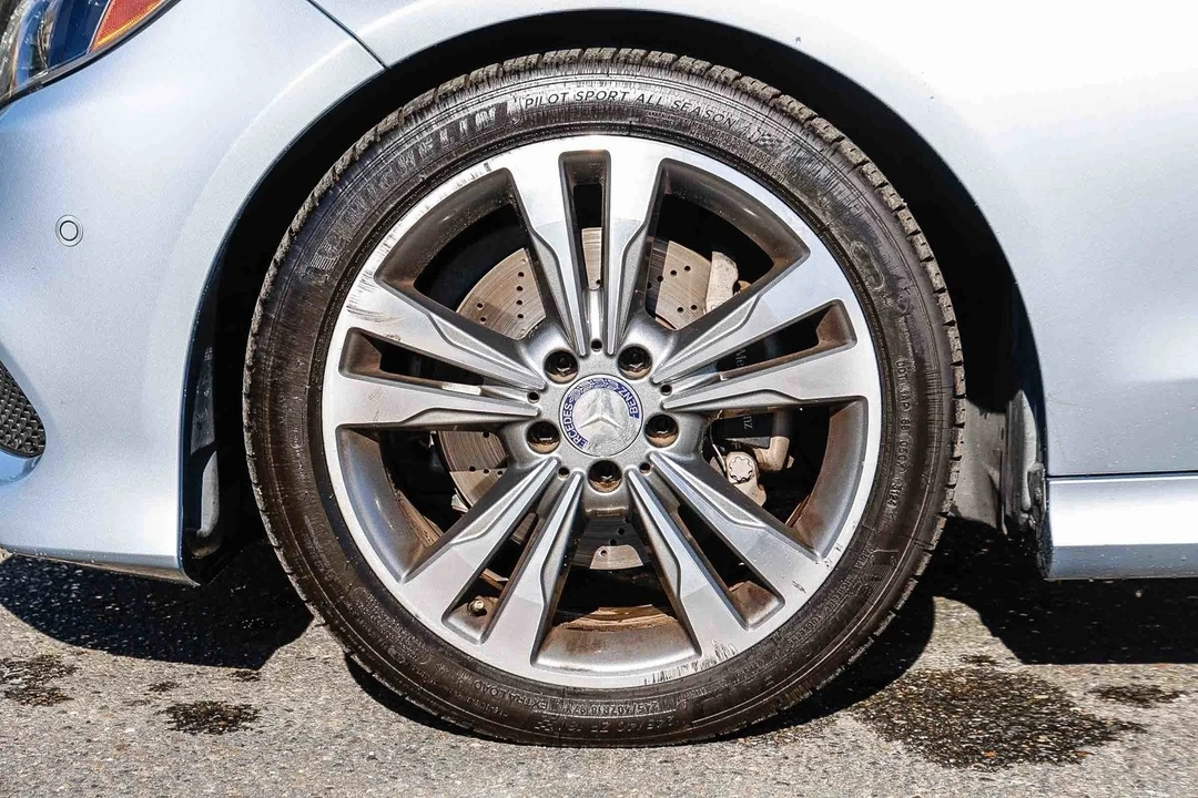 2014 Mercedes-Benz W212 E-Class - Image 9 of 12