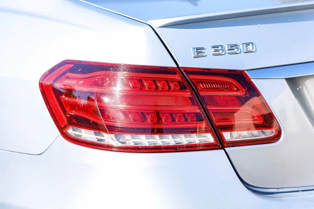 2014 Mercedes-Benz W212 E-Class - Image 8 of 12