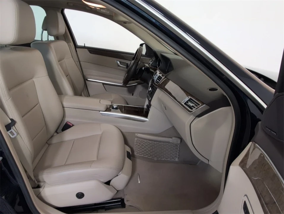 2014 Mercedes-Benz W212 E-Class - Image 17 of 21
