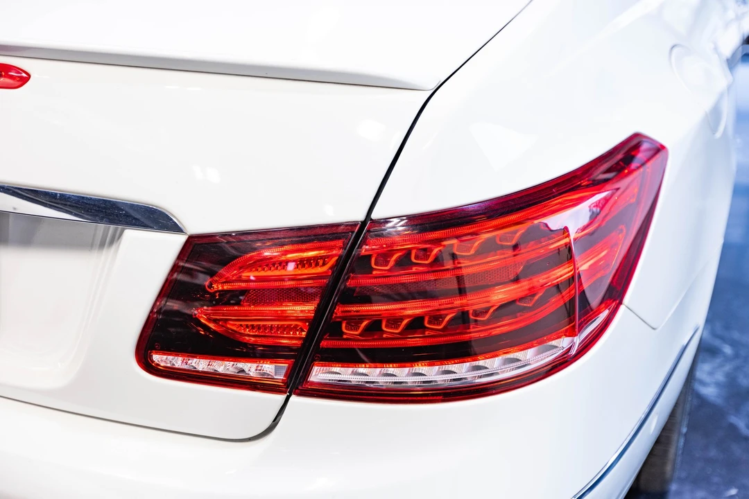 2014 Mercedes-Benz W212 E-Class - Image 13 of 21