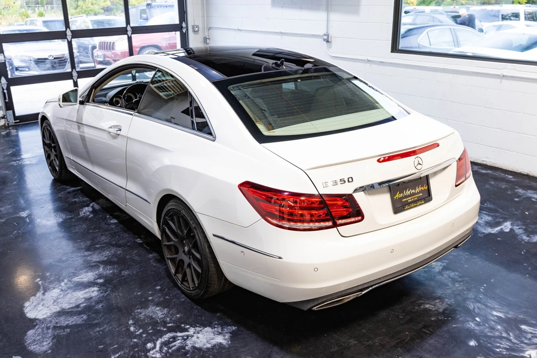 2014 Mercedes-Benz W212 E-Class - Image 10 of 21