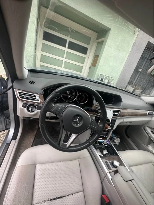 2014 Mercedes-Benz W212 E-Class - Image 14 of 16