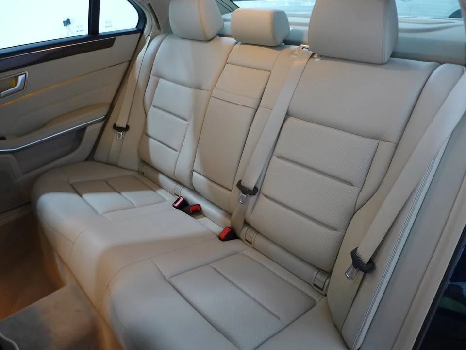 2014 Mercedes-Benz W212 E-Class - Image 11 of 20
