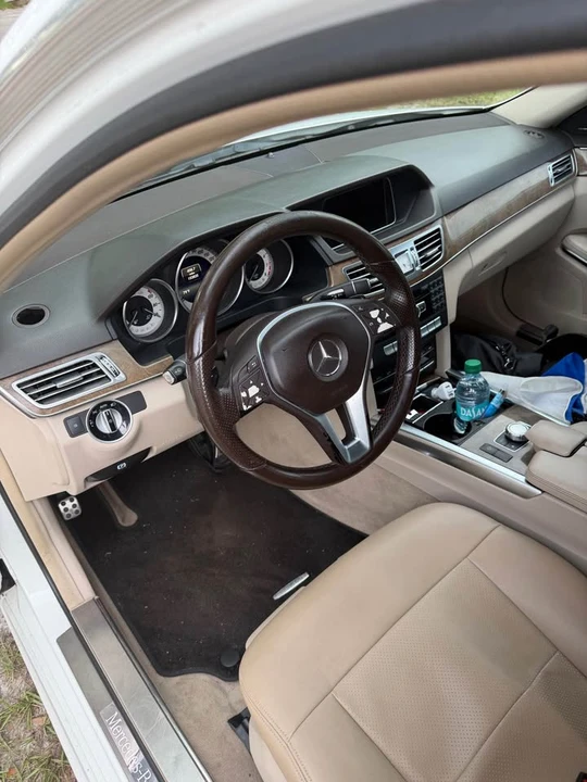 2014 Mercedes-Benz W212 E-Class - Image 5 of 7