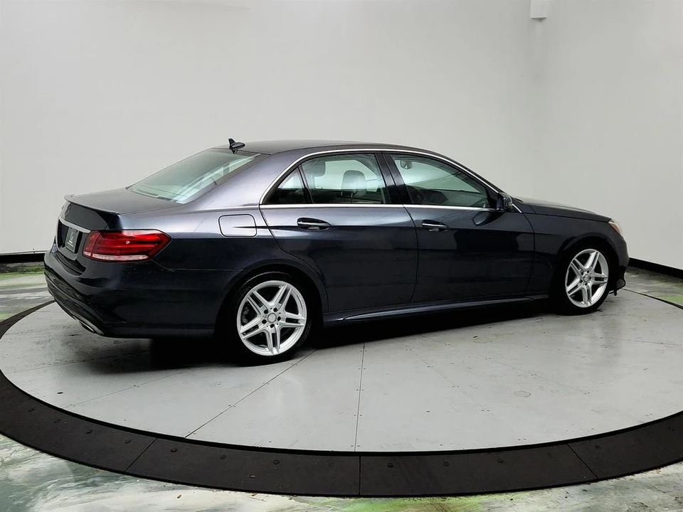 2014 Mercedes-Benz W212 E-Class - Image 5 of 12