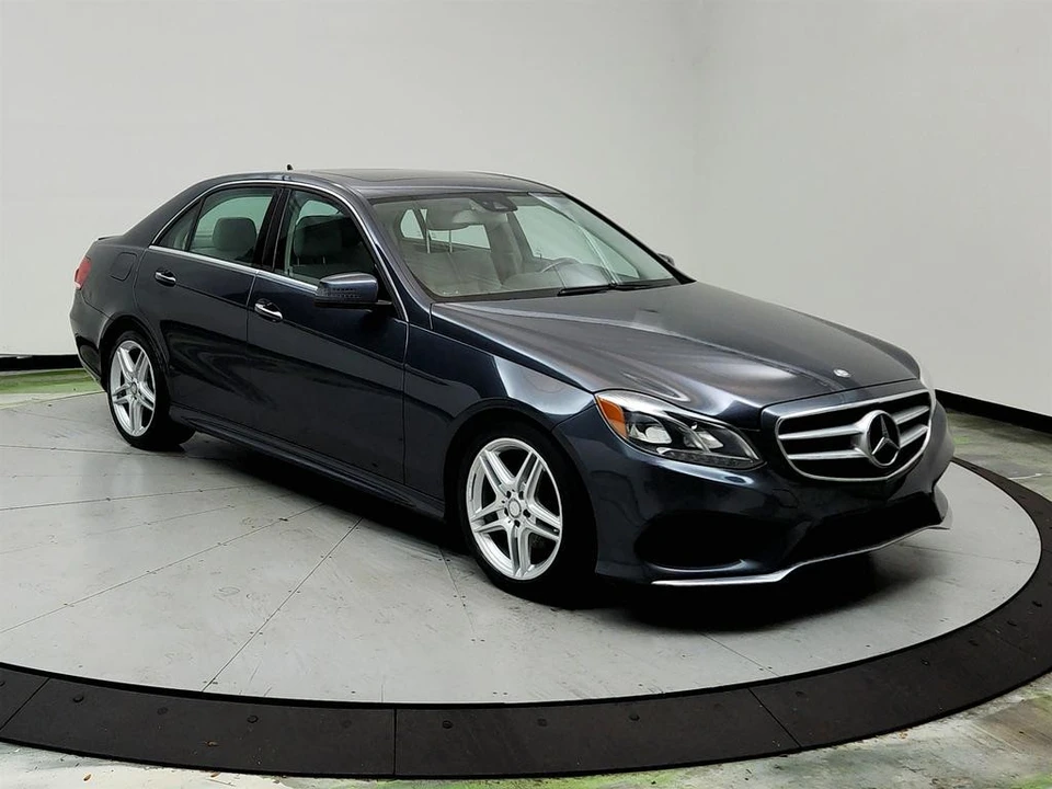 2014 Mercedes-Benz W212 E-Class - Image 3 of 12