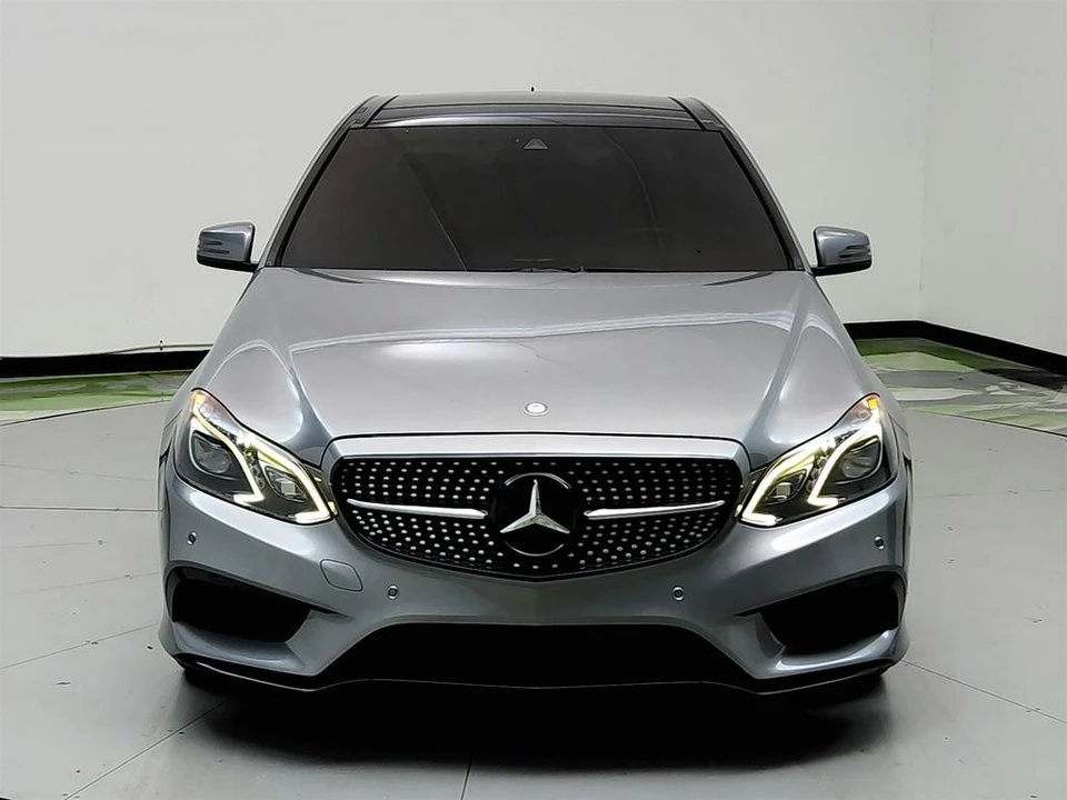 2014 Mercedes-Benz W212 E-Class - Image 2 of 12