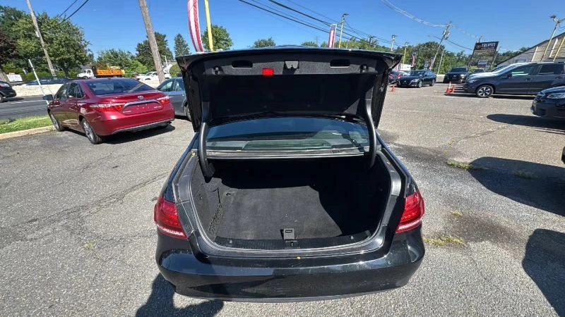 2014 Mercedes-Benz W212 E-Class - Image 17 of 20
