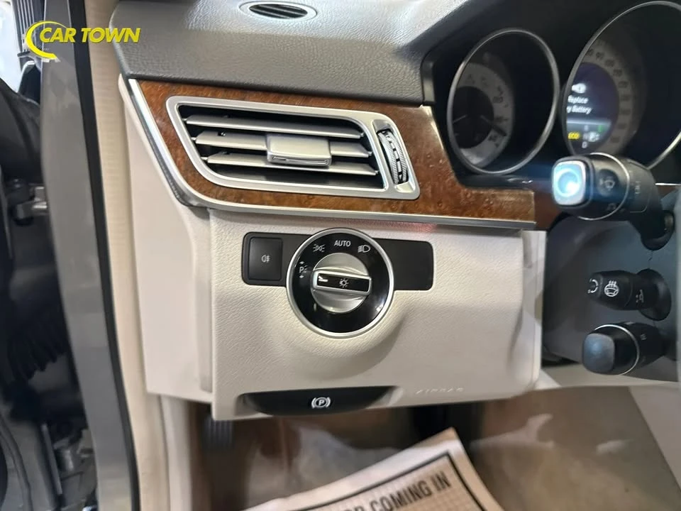 2014 Mercedes-Benz W212 E-Class - Image 19 of 20