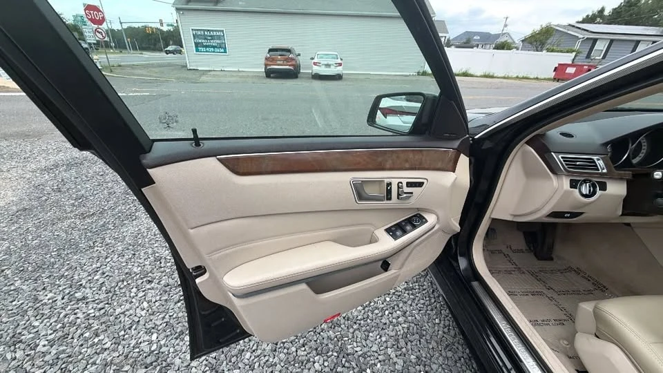 2014 Mercedes-Benz W212 E-Class - Image 10 of 20