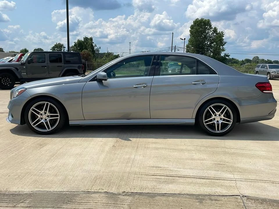 2014 Mercedes-Benz W212 E-Class - Image 8 of 20