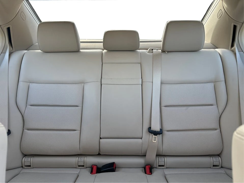 2014 Mercedes-Benz W212 E-Class - Image 15 of 20