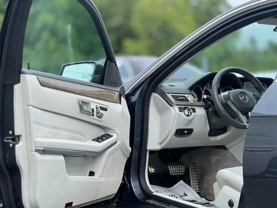 2014 Mercedes-Benz W212 E-Class - Image 7 of 17
