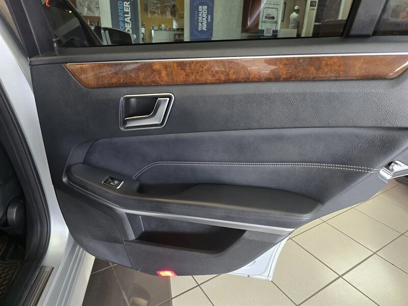 2014 Mercedes-Benz W212 E-Class - Image 16 of 20