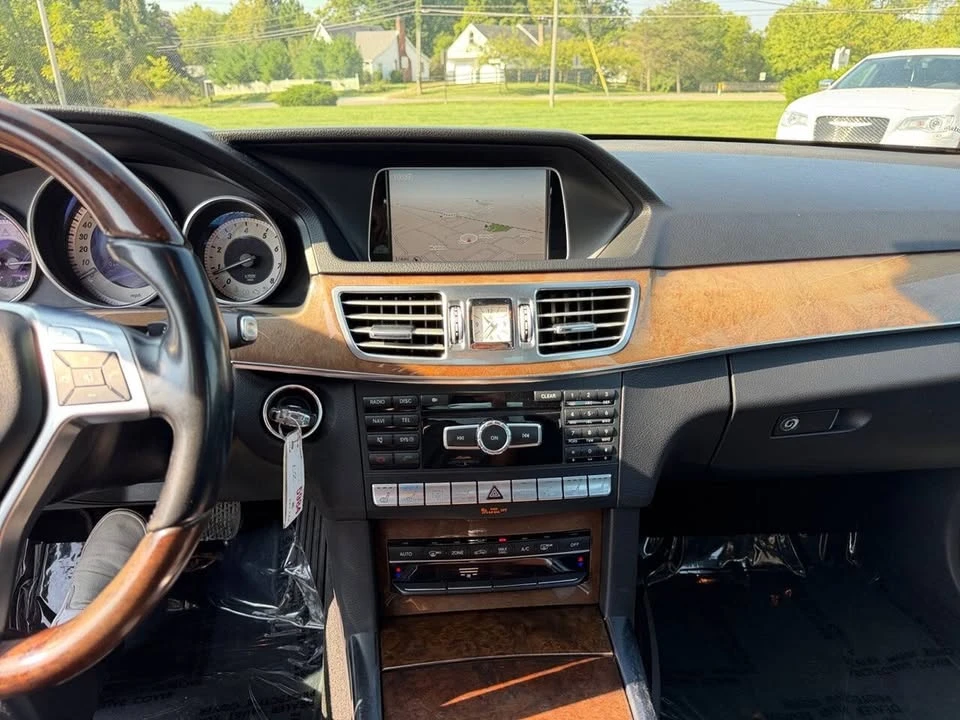 2014 Mercedes-Benz W212 E-Class - Image 16 of 19
