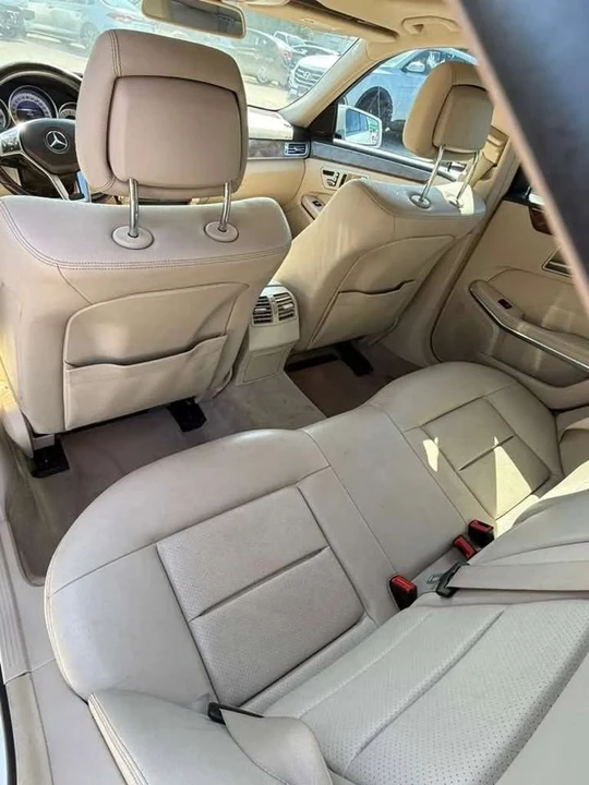2014 Mercedes-Benz W212 E-Class - Image 17 of 19
