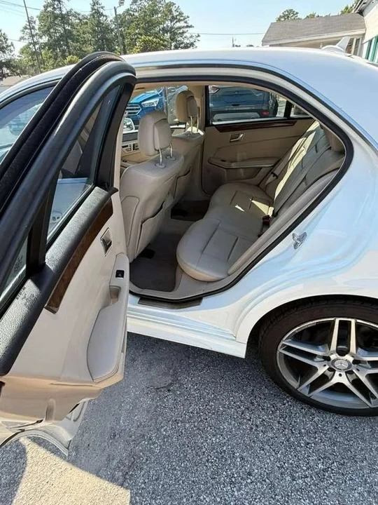 2014 Mercedes-Benz W212 E-Class - Image 18 of 19