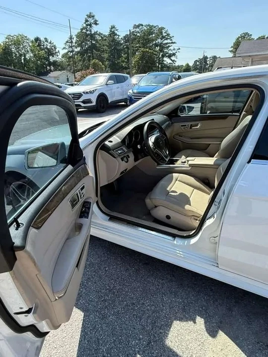 2014 Mercedes-Benz W212 E-Class - Image 9 of 19