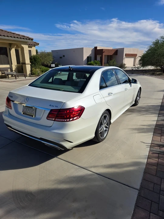 2014 Mercedes-Benz W212 E-Class - Image 3 of 11
