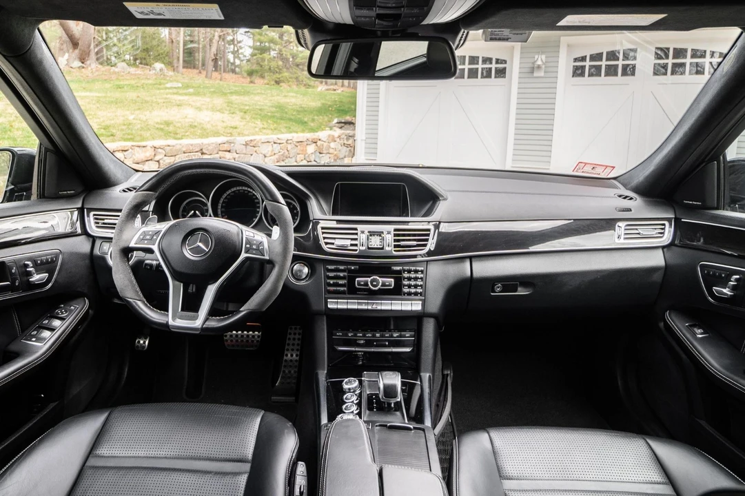 2014 Mercedes-Benz W212 E-Class - Image 9 of 21