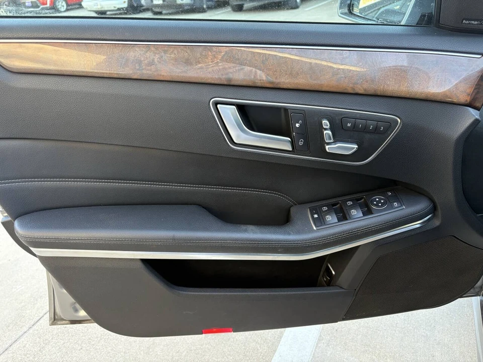 2014 Mercedes-Benz W212 E-Class - Image 16 of 21