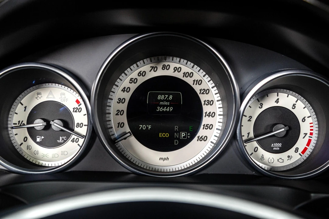 2014 Mercedes-Benz C207/A207 E-Class Coupe & Convertible - Image 16 of 21