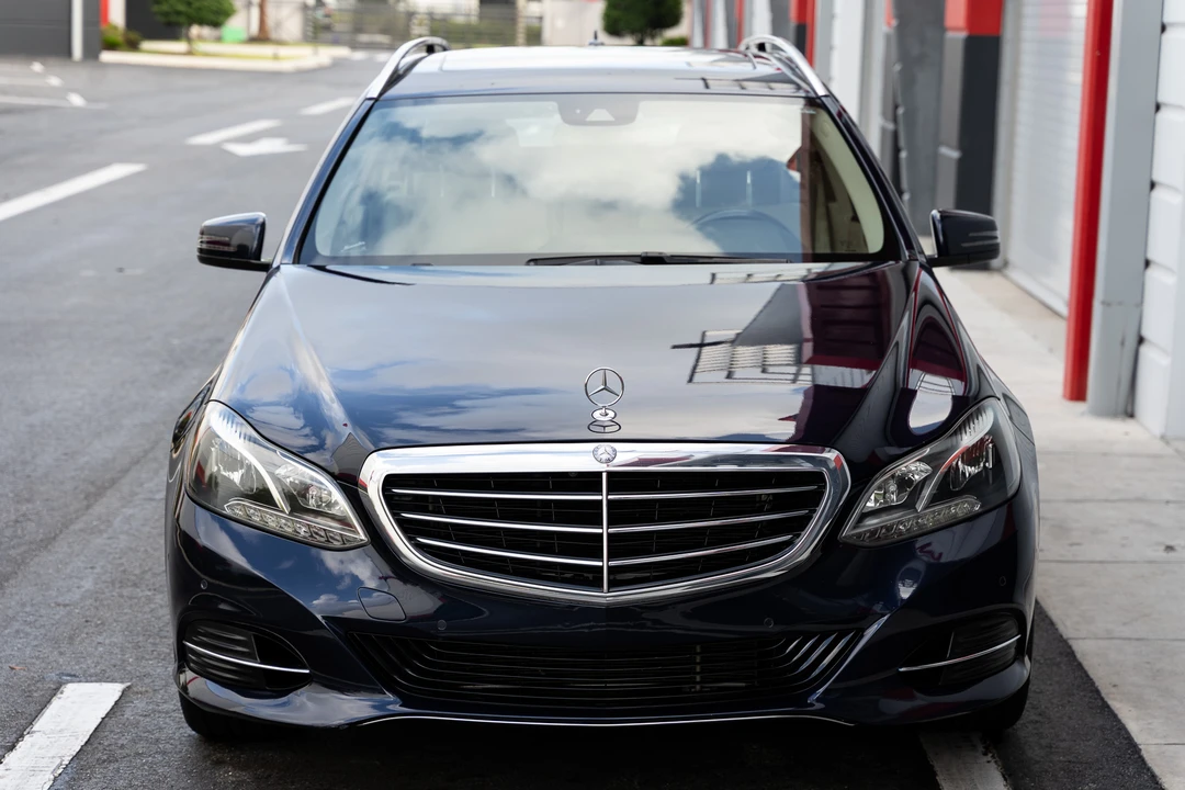 2014 Mercedes-Benz - Image 6 of 31