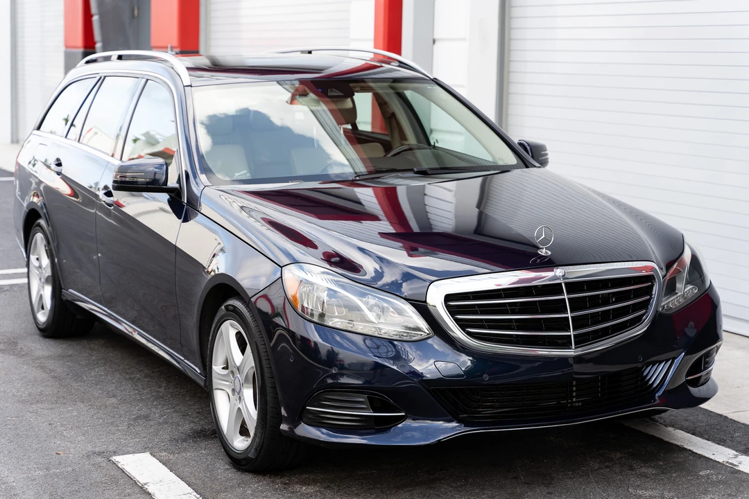 2014 Mercedes-Benz - Image 8 of 31