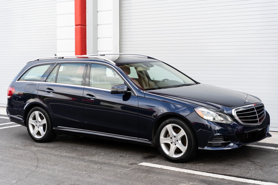 2014 Mercedes-Benz - Image 10 of 31