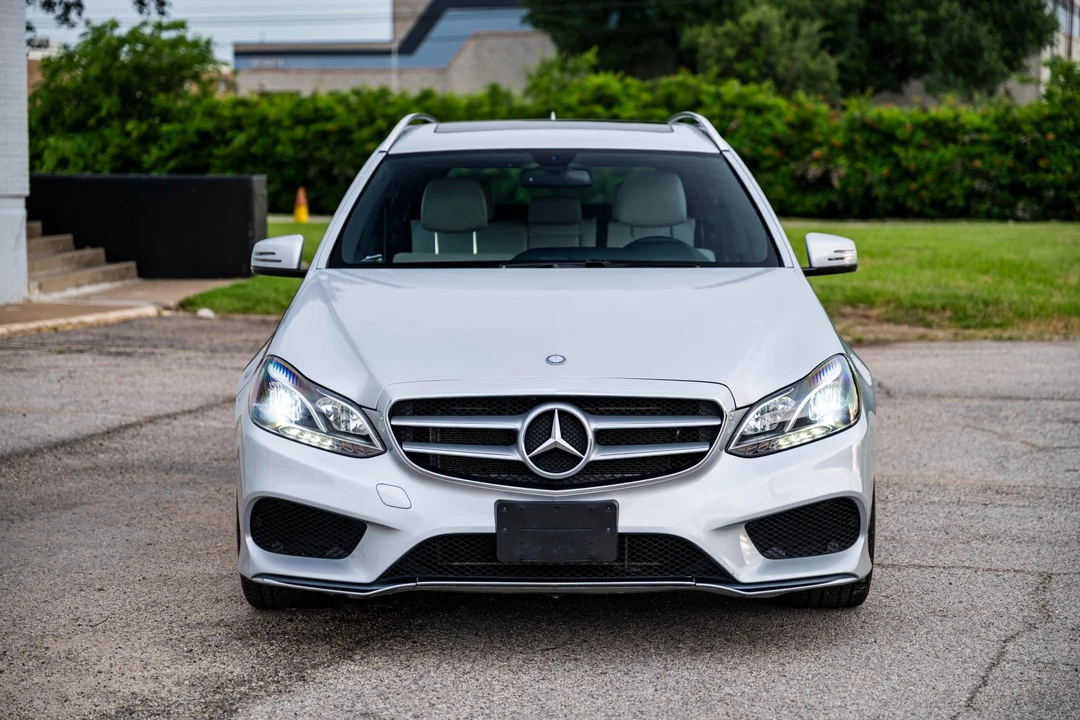 2014 Mercedes-Benz W212 E-Class - Image 22 of 31
