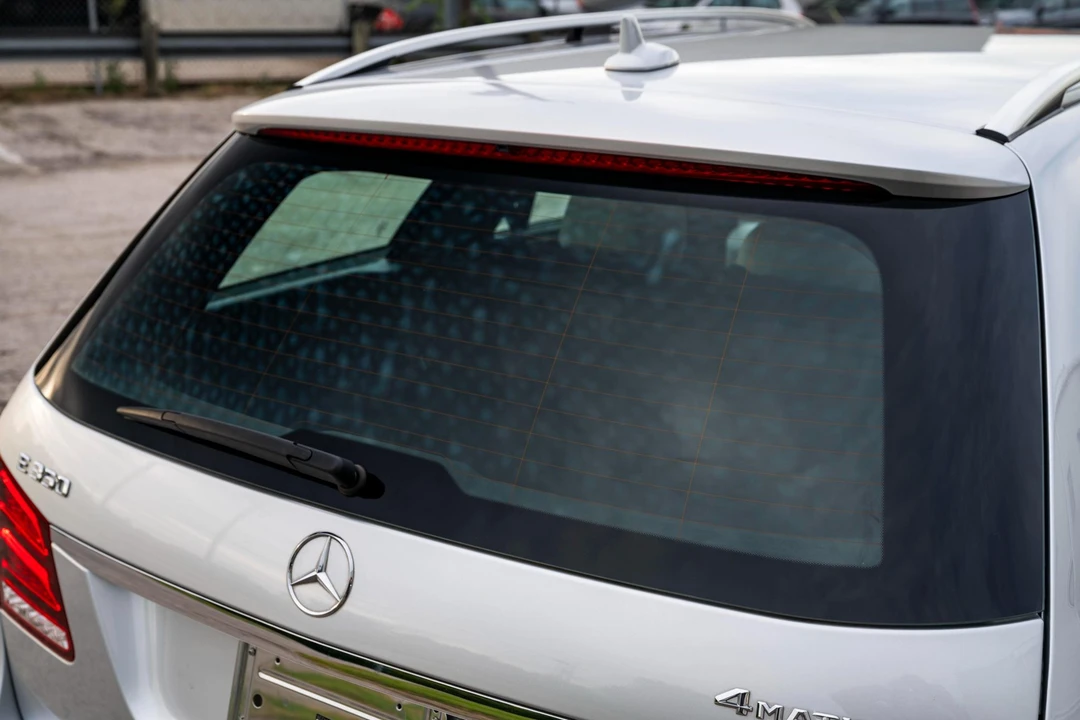 2014 Mercedes-Benz W212 E-Class - Image 30 of 31
