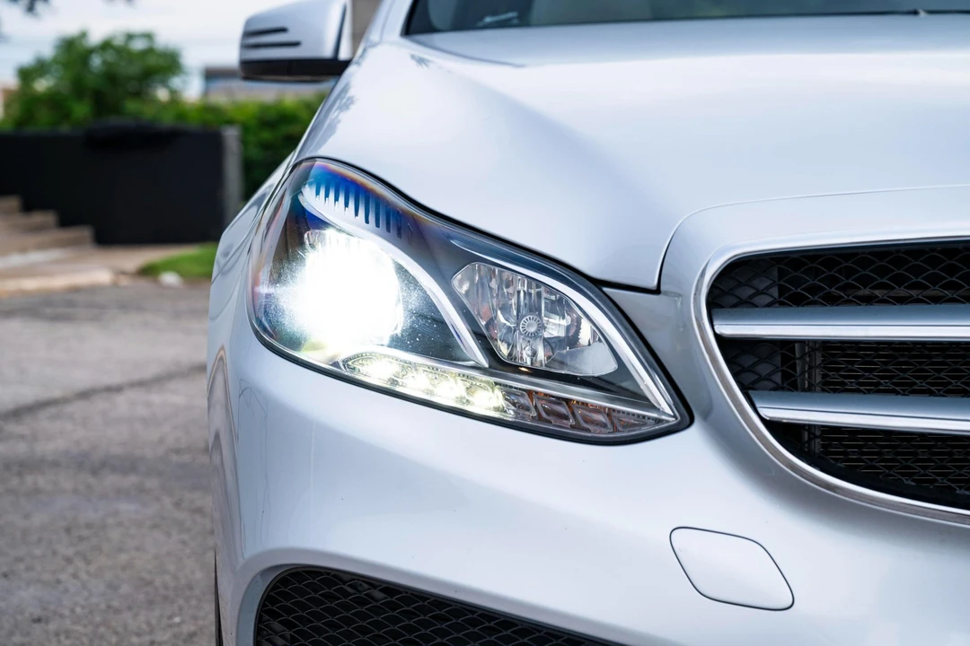 2014 Mercedes-Benz W212 E-Class - Image 23 of 31