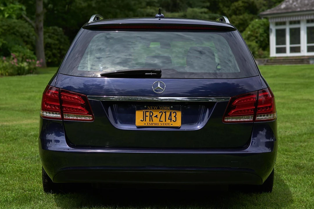 2014 Mercedes-Benz W212 E-Class - Image 5 of 31