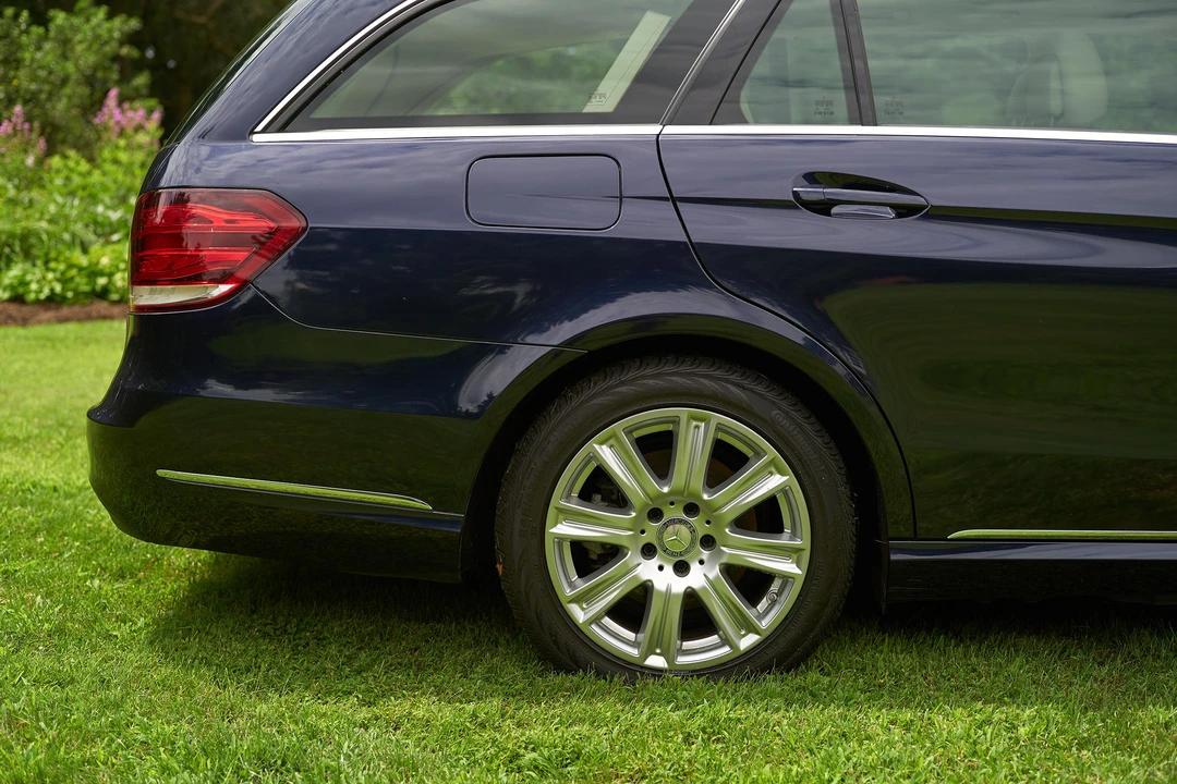 2014 Mercedes-Benz W212 E-Class - Image 28 of 31