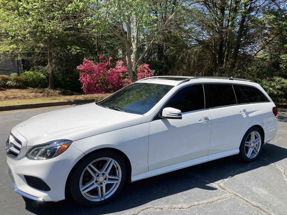 2014 Mercedes-Benz W212 E-Class - Image 2 of 31