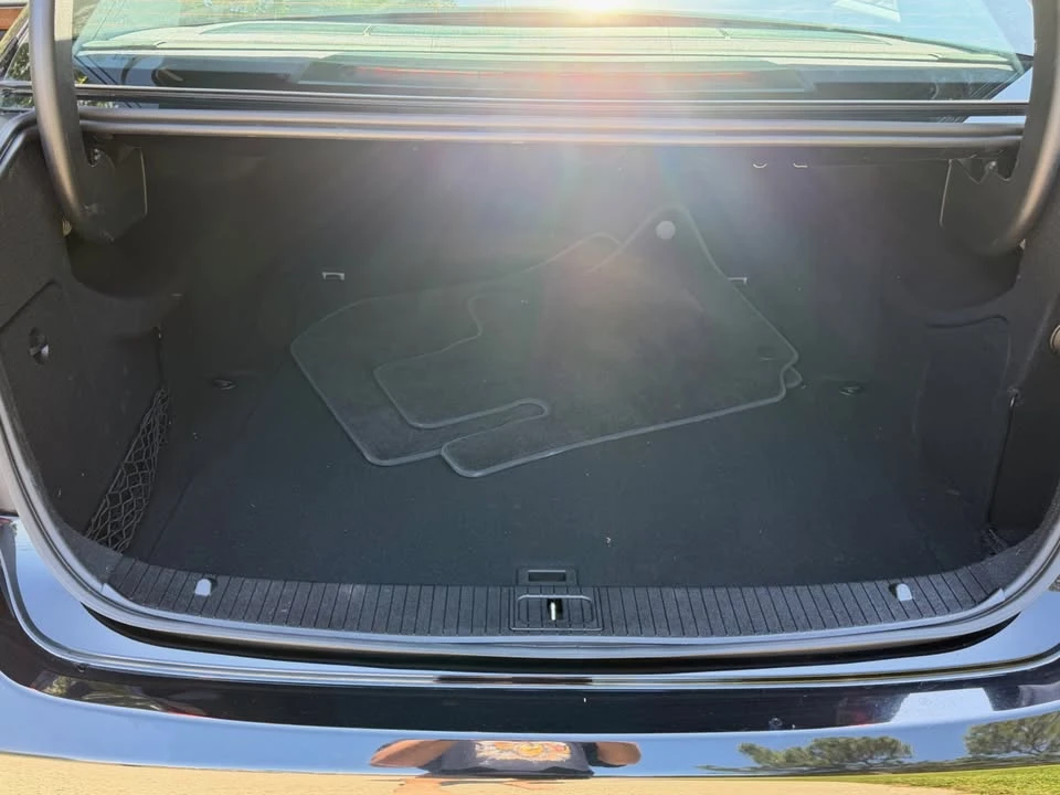 2014 Mercedes-Benz W212 E-Class - Image 8 of 17