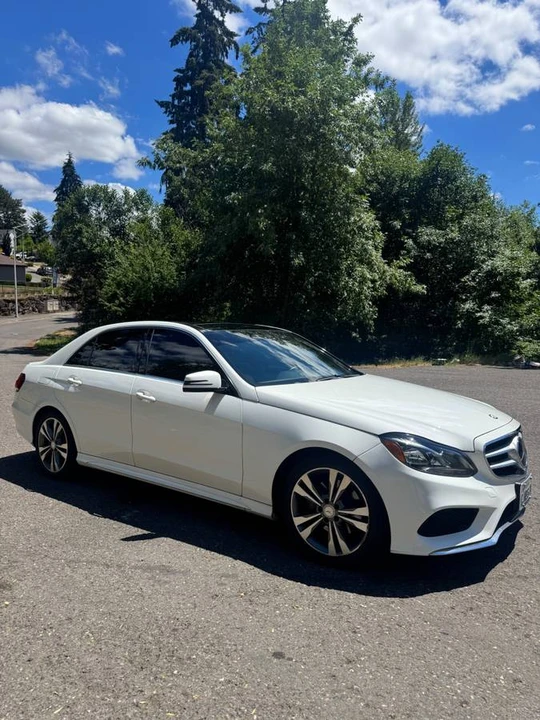 2014 Mercedes-Benz W212 E-Class - Image 3 of 10