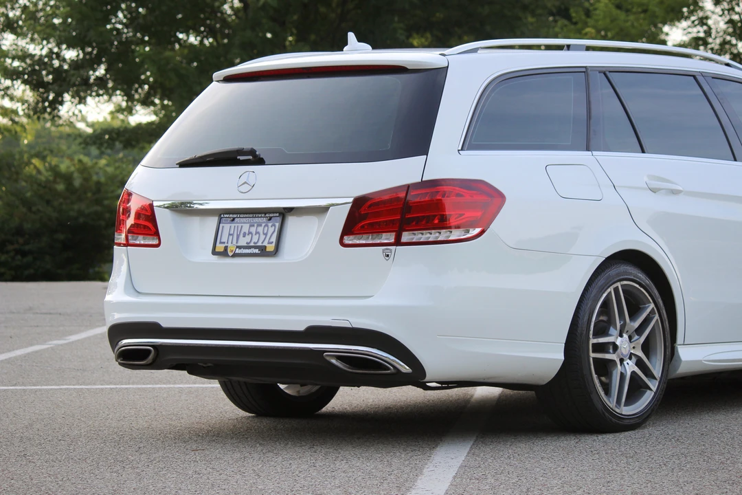 2014 Mercedes-Benz W212 E-Class - Image 26 of 31