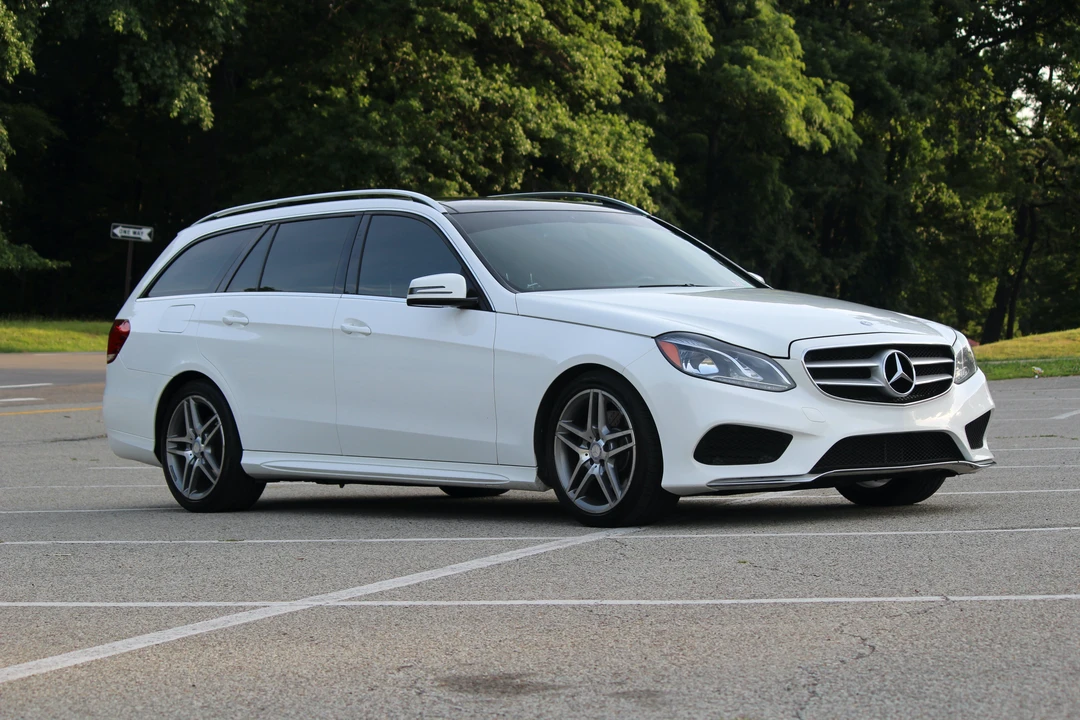 2014 Mercedes-Benz W212 E-Class - Image 21 of 31