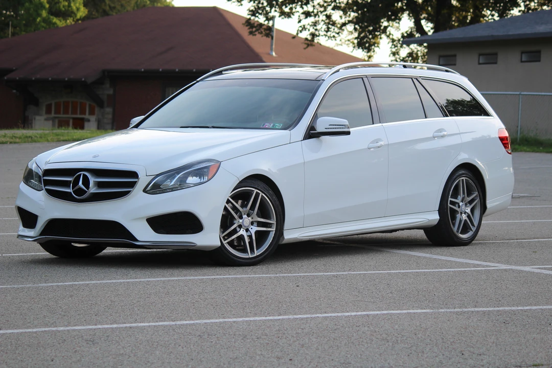 2014 Mercedes-Benz W212 E-Class - Image 11 of 31