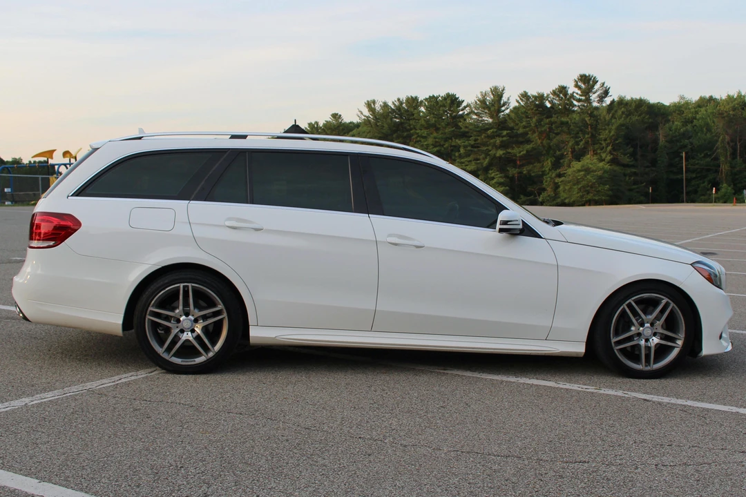 2014 Mercedes-Benz W212 E-Class - Image 3 of 31
