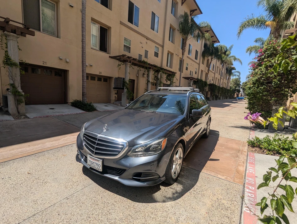 2014 Mercedes-Benz W212 E-Class - Image 8 of 31