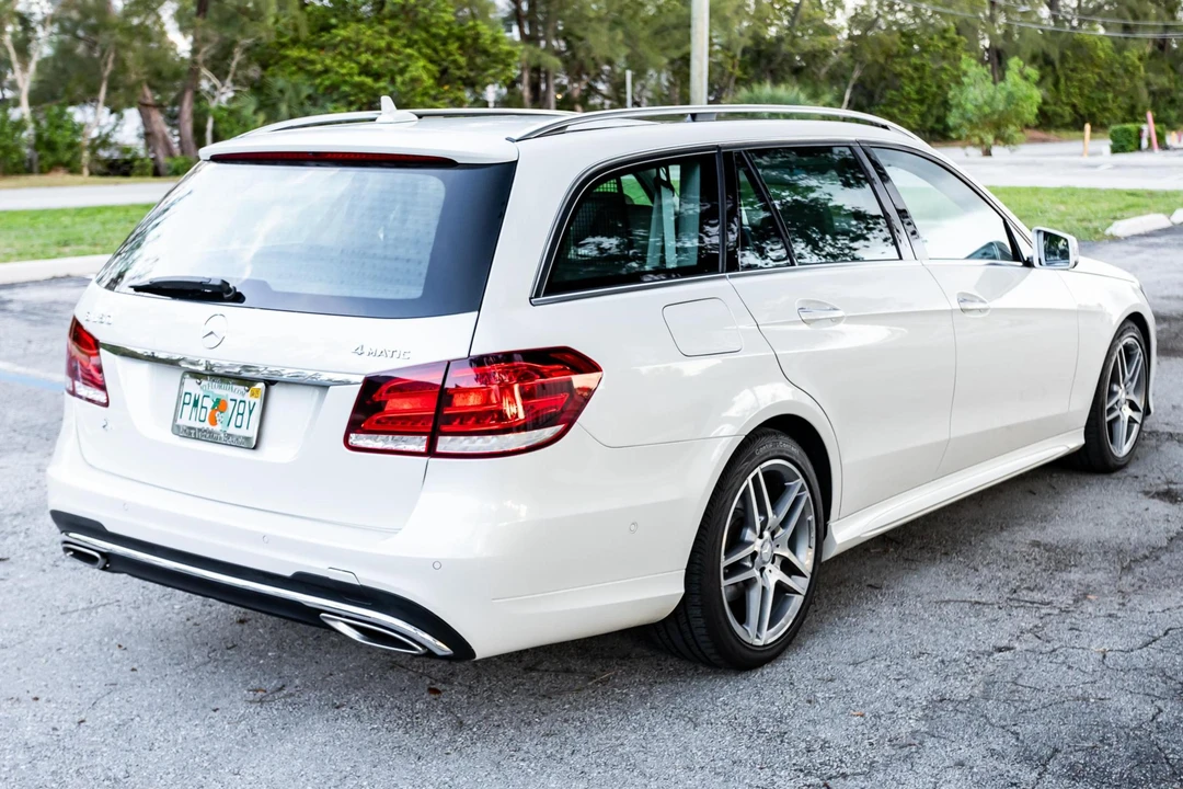 2014 Mercedes-Benz W212 E-Class - Image 4 of 31
